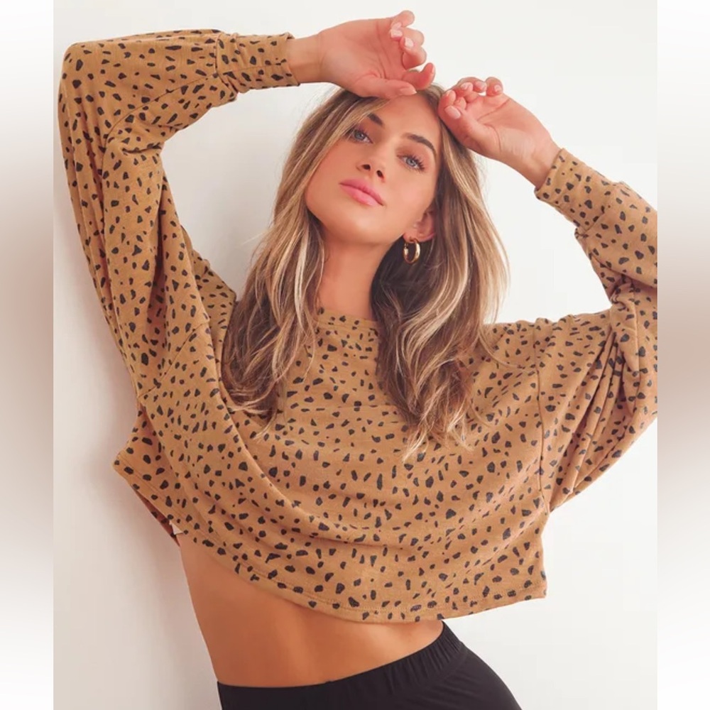 Last Spot Rust Brown Dot Print Pullover Sweatshirt